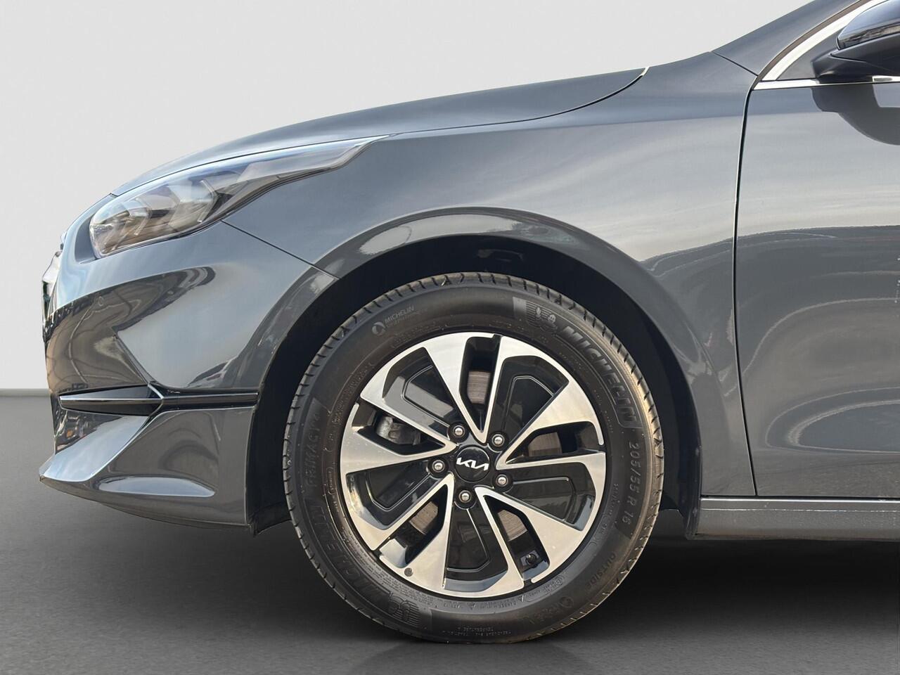 KIA CEE D Ceed Sportswagon 1.0 T-GDi Design Edition JBL | Stoel- en Stuurverwarming | Lane Assist | Dode Hoek Assistentie | Navi | Apple Carplay & Android Auto |