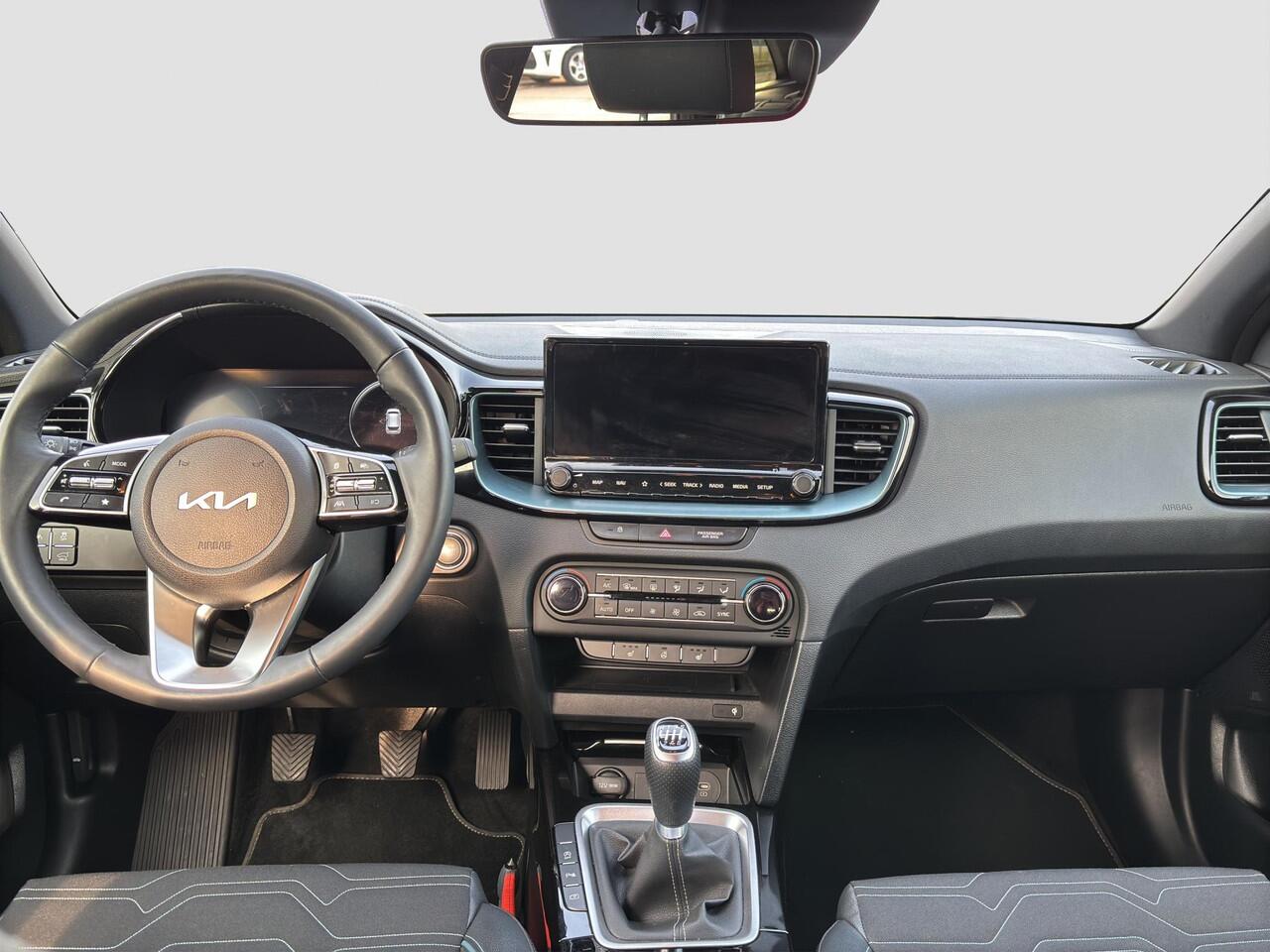 KIA CEE D Ceed Sportswagon 1.0 T-GDi Design Edition JBL | Stoel- en Stuurverwarming | Lane Assist | Dode Hoek Assistentie | Navi | Apple Carplay & Android Auto |