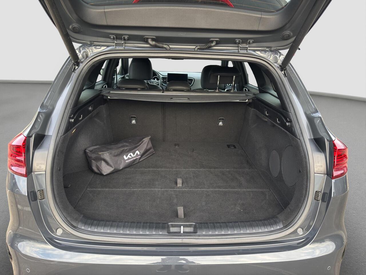 KIA CEE D Ceed Sportswagon 1.0 T-GDi MHEV Design Edition Automaat JBL | Stoel- en Stuurverwarming | Lane Assist | Dode Hoek Assistentie | Navi | Apple Carplay & Android Auto |