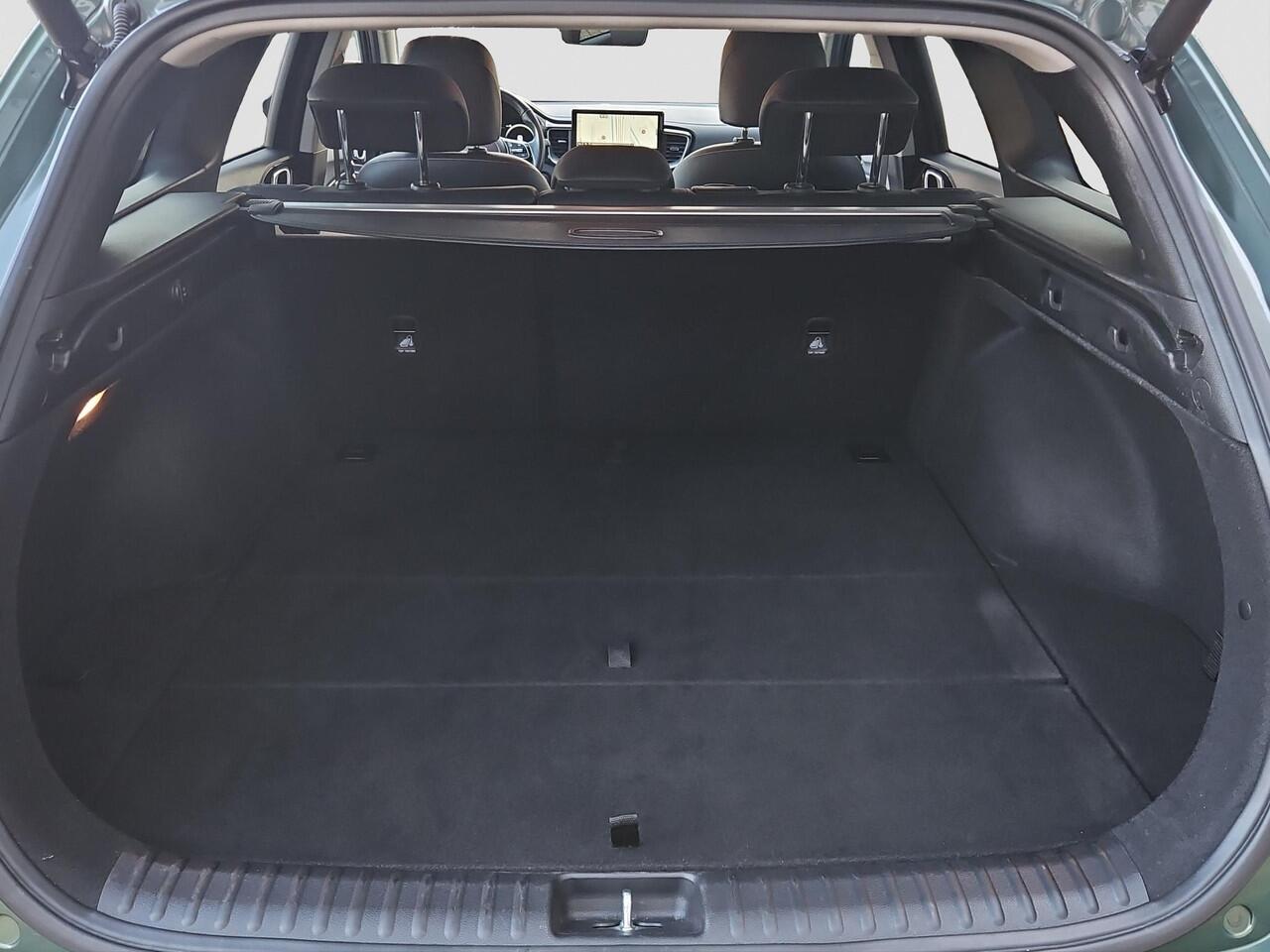 KIA CEE D Ceed Sportswagon 1.0 T-GDi DynamicPlusLine | Stoel- en Stuurverwarming | Elektr. Achterklep | Cruise | Navi | Privacy Glass | LED |