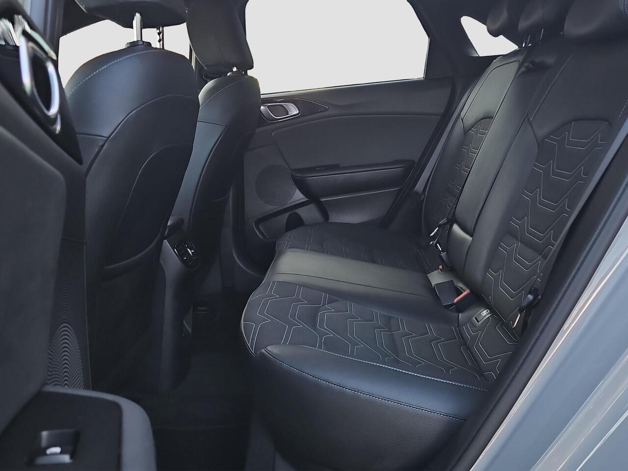 KIA CEE D Ceed 1.0 T-GDi MHEV Design Edition Automaat | Cruise | LED | Automaat | Stoel- en Stuurverwarming | Dode-Hoek Asst | LMV |