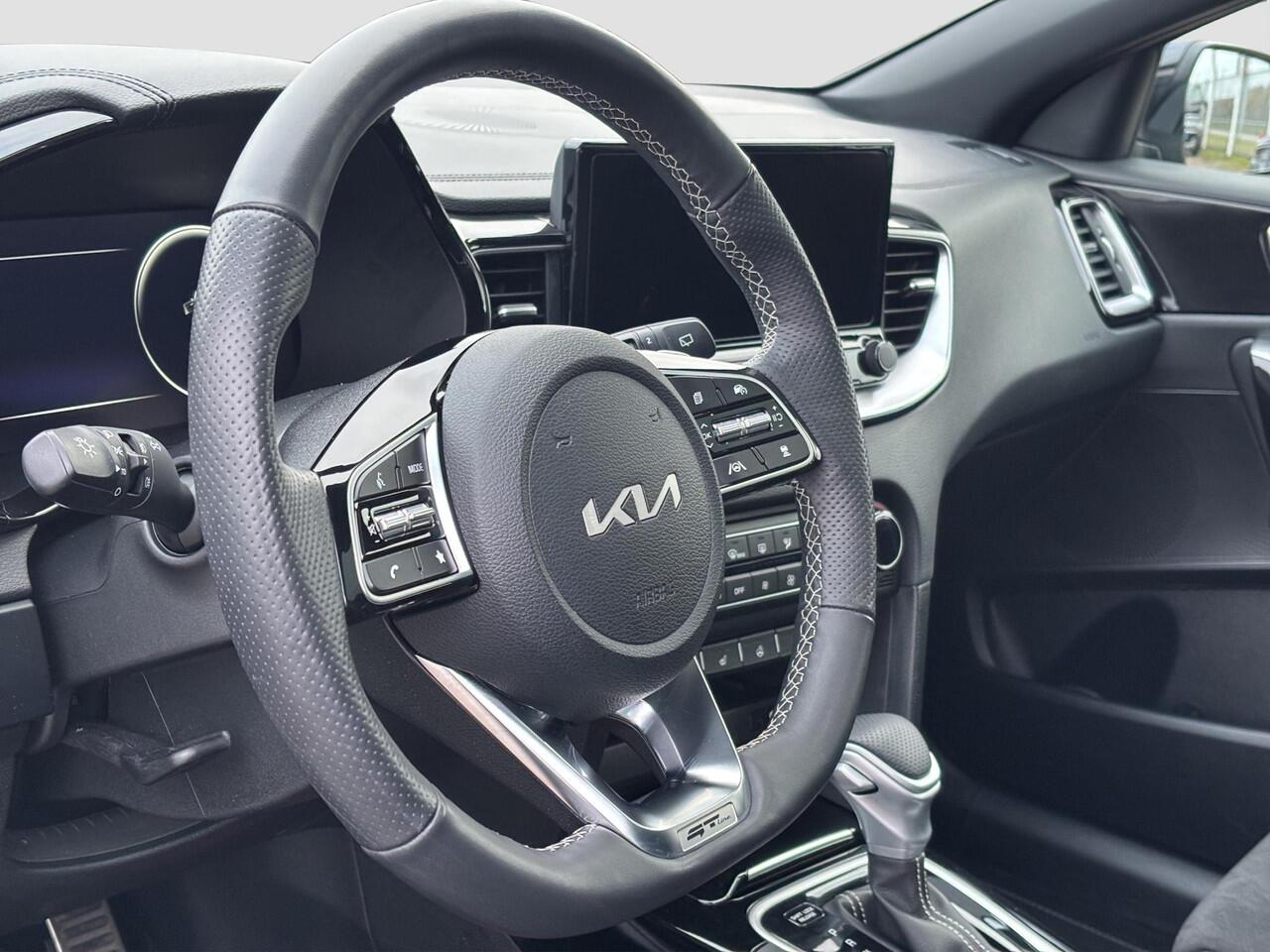 KIA CEE D Ceed 1.5 T-GDi GT-Line Automaat