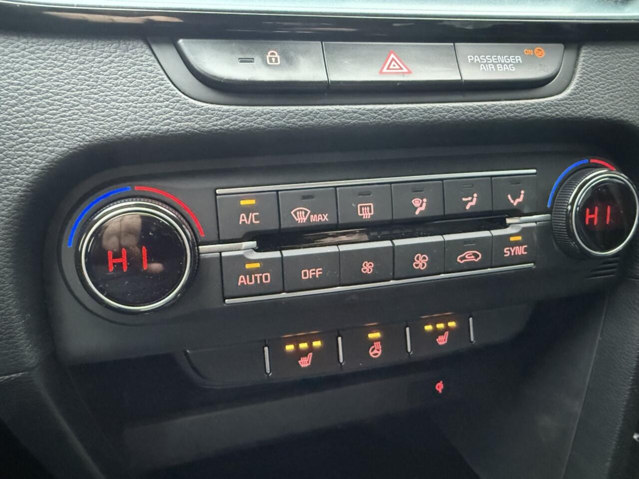 KIA CEE D Ceed Sportswagon 1.0 T-GDi DESIGN EDITION * WOLF GREY!!* NAVI + CAMERA