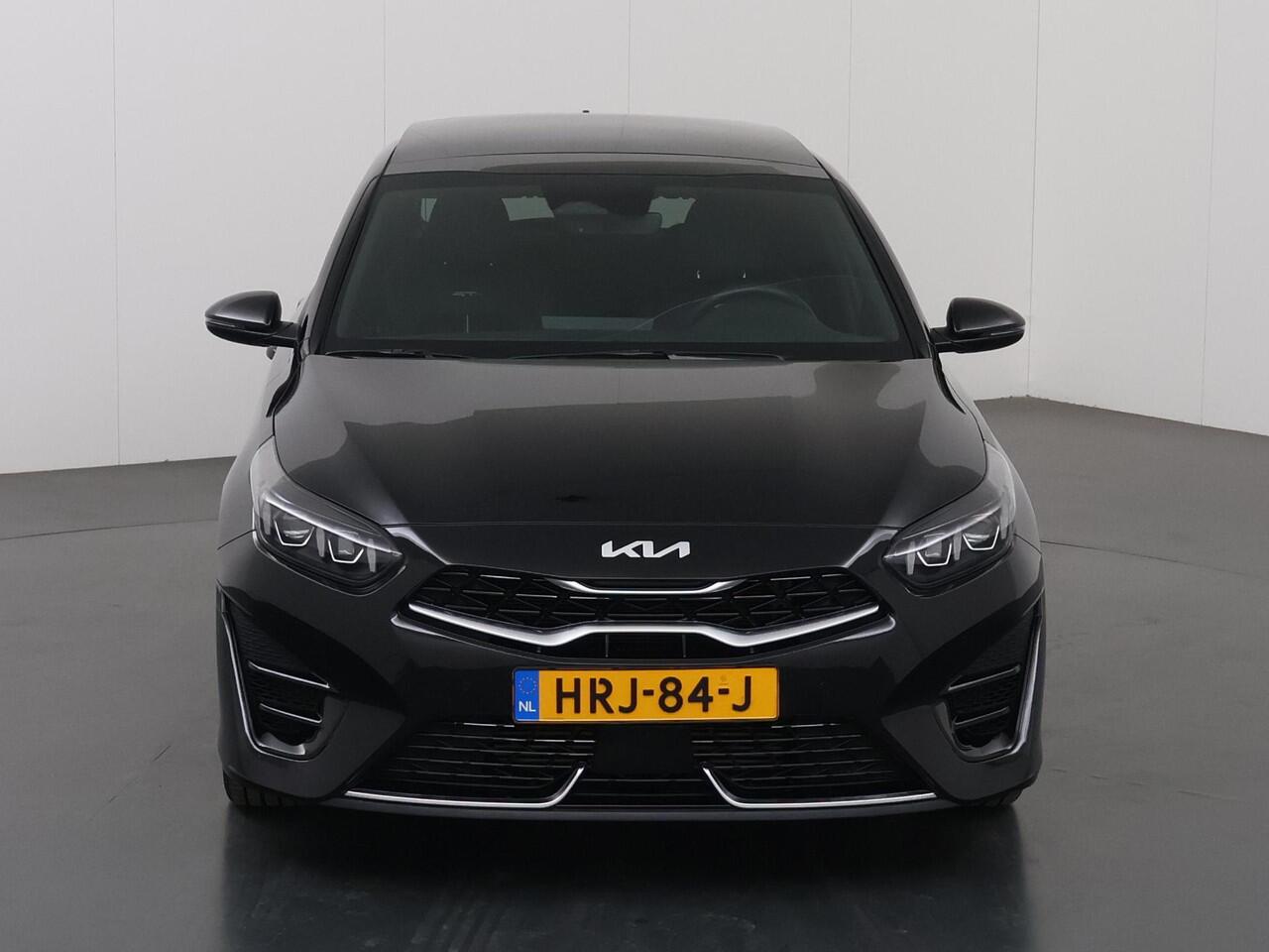 KIA CEE D Ceed 1.5 T-GDi GT-Line | Panoramadak | Matrix LED Koplampen | Stoel/Stuurverwarming | Keyless Go |