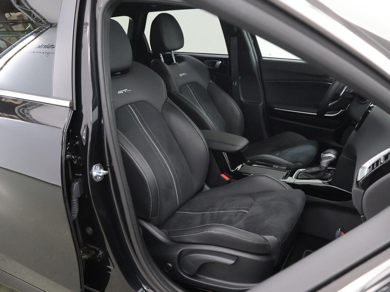 KIA CEE D Ceed Sportswagon 1.5 T-GDi GT-Line | Panoramadak | Matrix LED Koplampen | Stoel/Stuurverwarming | Keyless Go | Elektrisch bedienbare achterklep