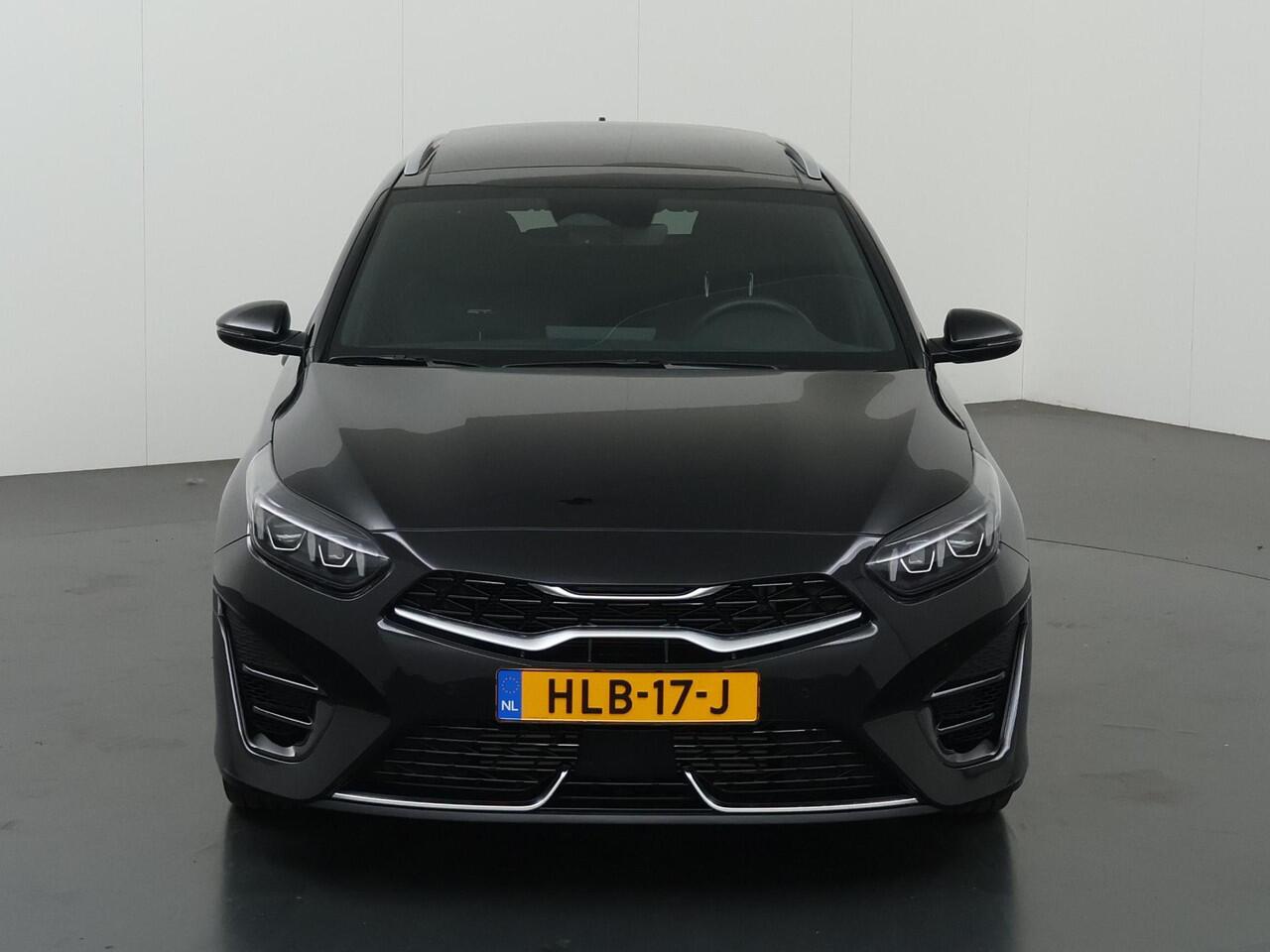 KIA CEE D Ceed Sportswagon 1.5 T-GDi GT-Line | Panoramadak | Matrix LED Koplampen | Stoel/Stuurverwarming | Keyless Go | Elektrisch bedienbare achterklep