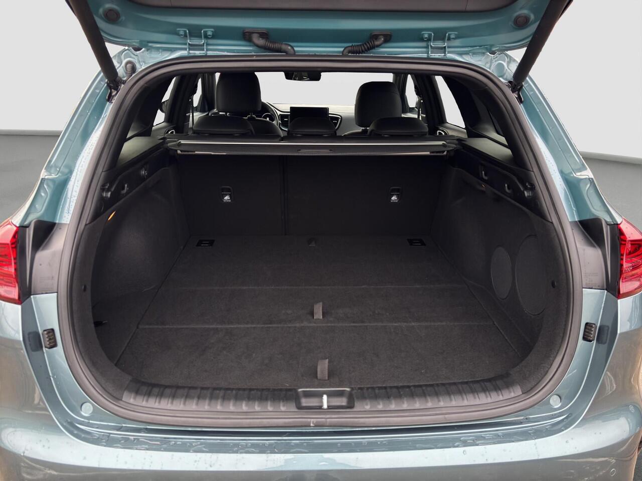 KIA CEE D Ceed Sportswagon 1.0 T-GDi MHEV Design Edition Automaat JBL | Stoel- en Stuurverwarming | Lane Assist | Dode Hoek Assistentie | Navi | Apple Carplay & Android Auto |