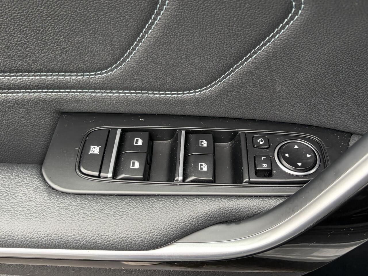 KIA CEE D Ceed 1.0 T-GDi Design Edition BTW-auto, Nieuw geleverd, Dodehoekdetectie, Stoel- & Stuurwiel verwarmd, Privacy glass, LMV