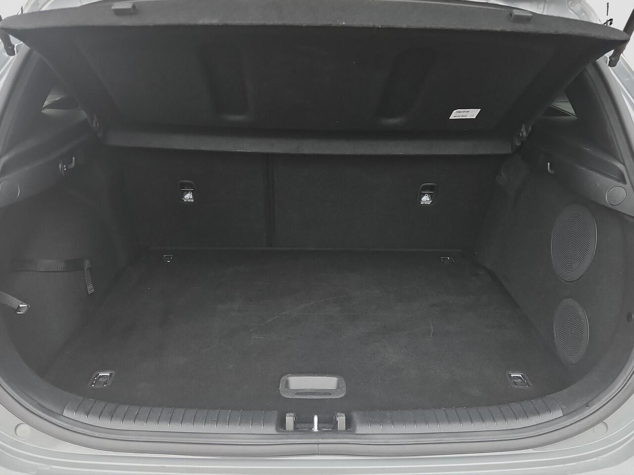 KIA CEE D Ceed 1.0 T-GDi Design Edition | Stoel- en Stuurverwarming | LED | Clima | H-Leder | Cruise | Lane Assist |