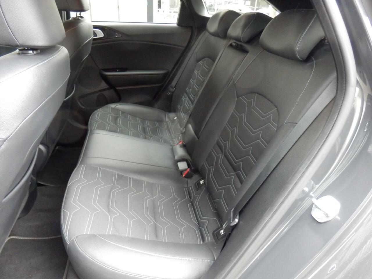 KIA CEE D Ceed Sportswagon T-GDi MHEV Design Edition I Automaat I JBL I Stoel verw. I