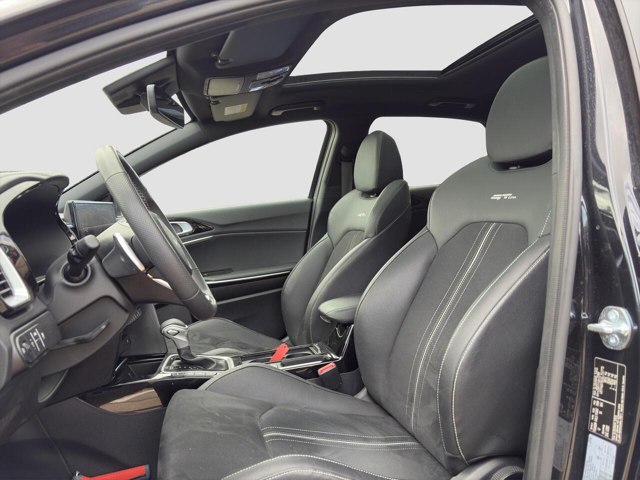 KIA CEE D Ceed 1.5 T-GDi GT-Line Automaat
