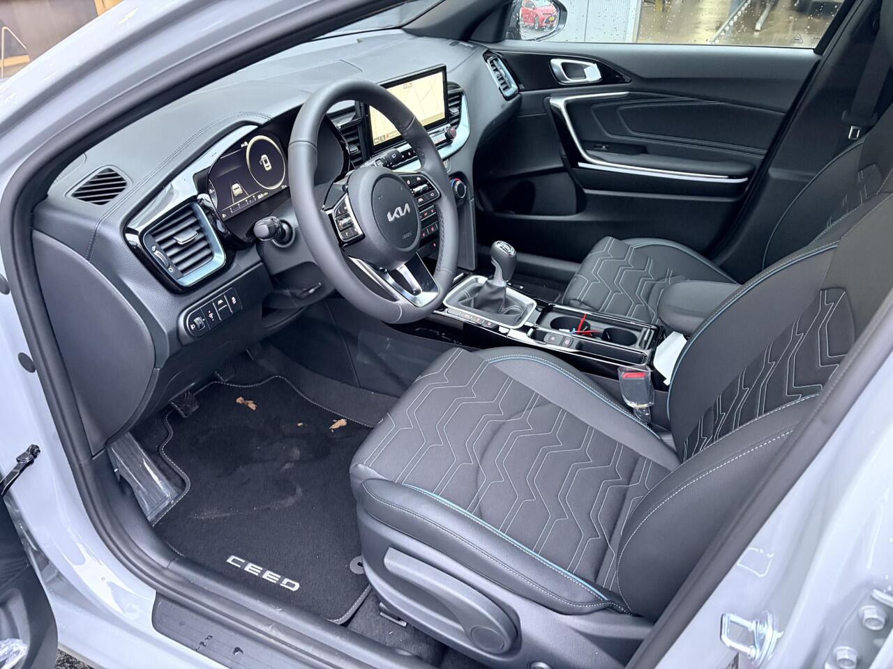 KIA CEE D Ceed 1.0 T-GDi Design Edition Kleur Wolf Gray | Actieprijs nu rijklaar ¤. 30.985,= | Prijs inclusief alle lopende Kia Acties