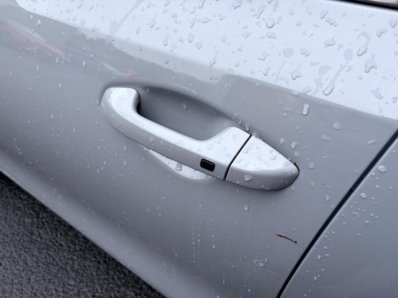 KIA CEE D Ceed 1.0 T-GDi Design Edition Kleur Wolf Gray | Actieprijs nu rijklaar ¤. 30.985,= | Prijs inclusief alle lopende Kia Acties