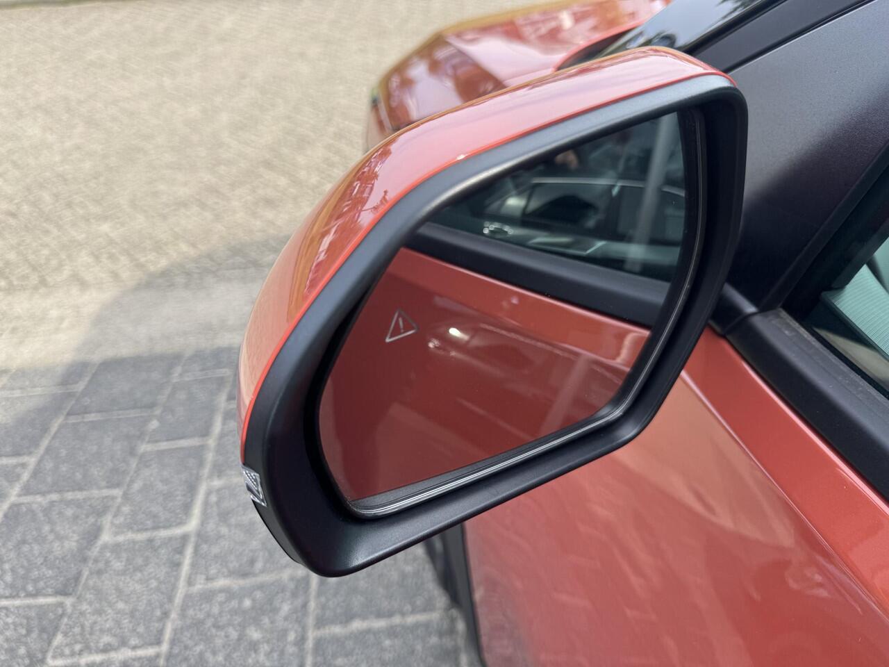 KIA EV3 Plus 81.4 kWh ¤40.195,- RIJKLAAR! Nu ¤3.230,- voordeel! Meerdere kleuren en uitvoeringen leverbaar.