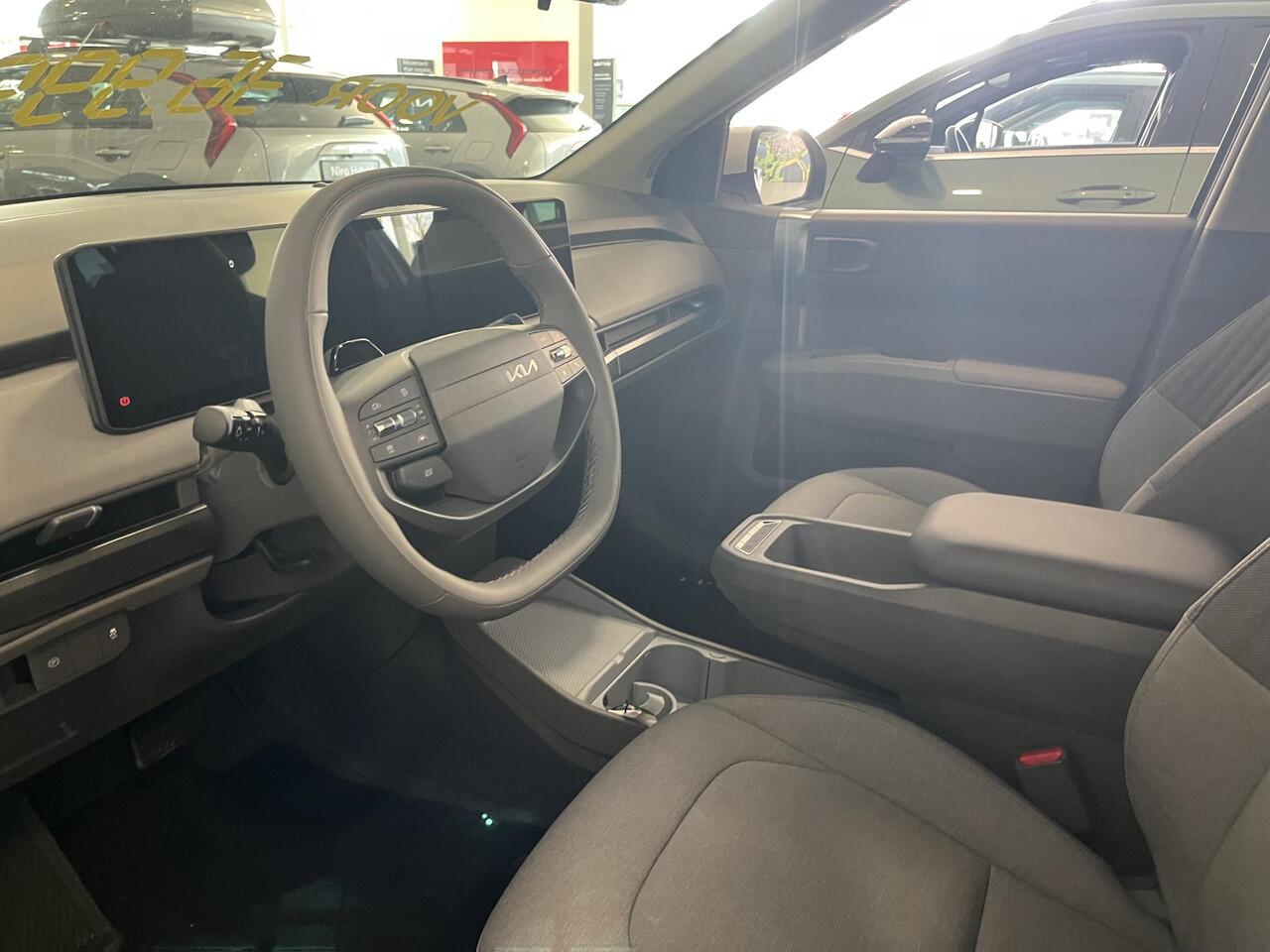 KIA EV3 Air 58.3 kWh DIRECT RIJDEN!!