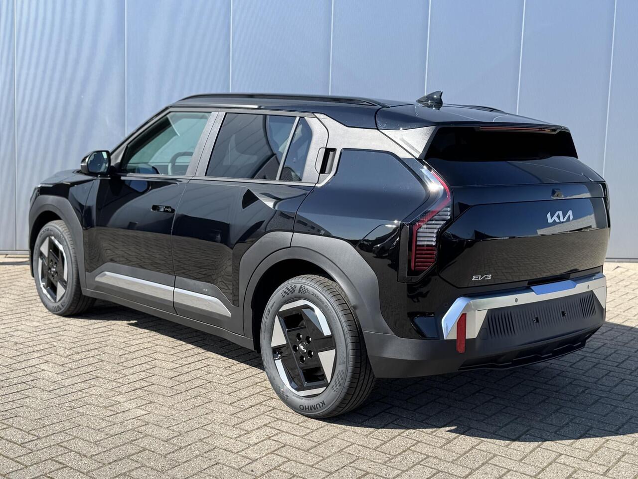 KIA EV3 Plus 58.3 kWh | Camera | Stoelverwarming | Keyless | Navigatie