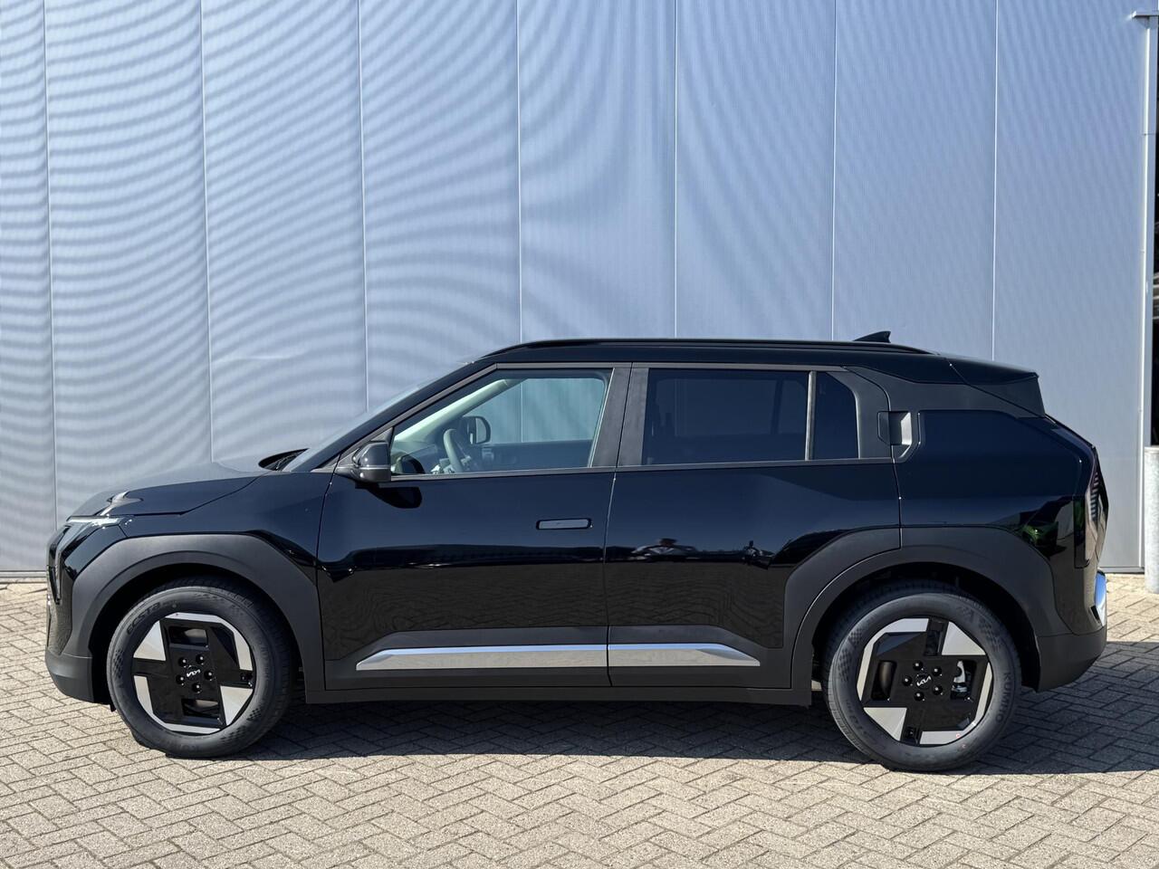 KIA EV3 Plus 58.3 kWh | Camera | Stoelverwarming | Keyless | Navigatie