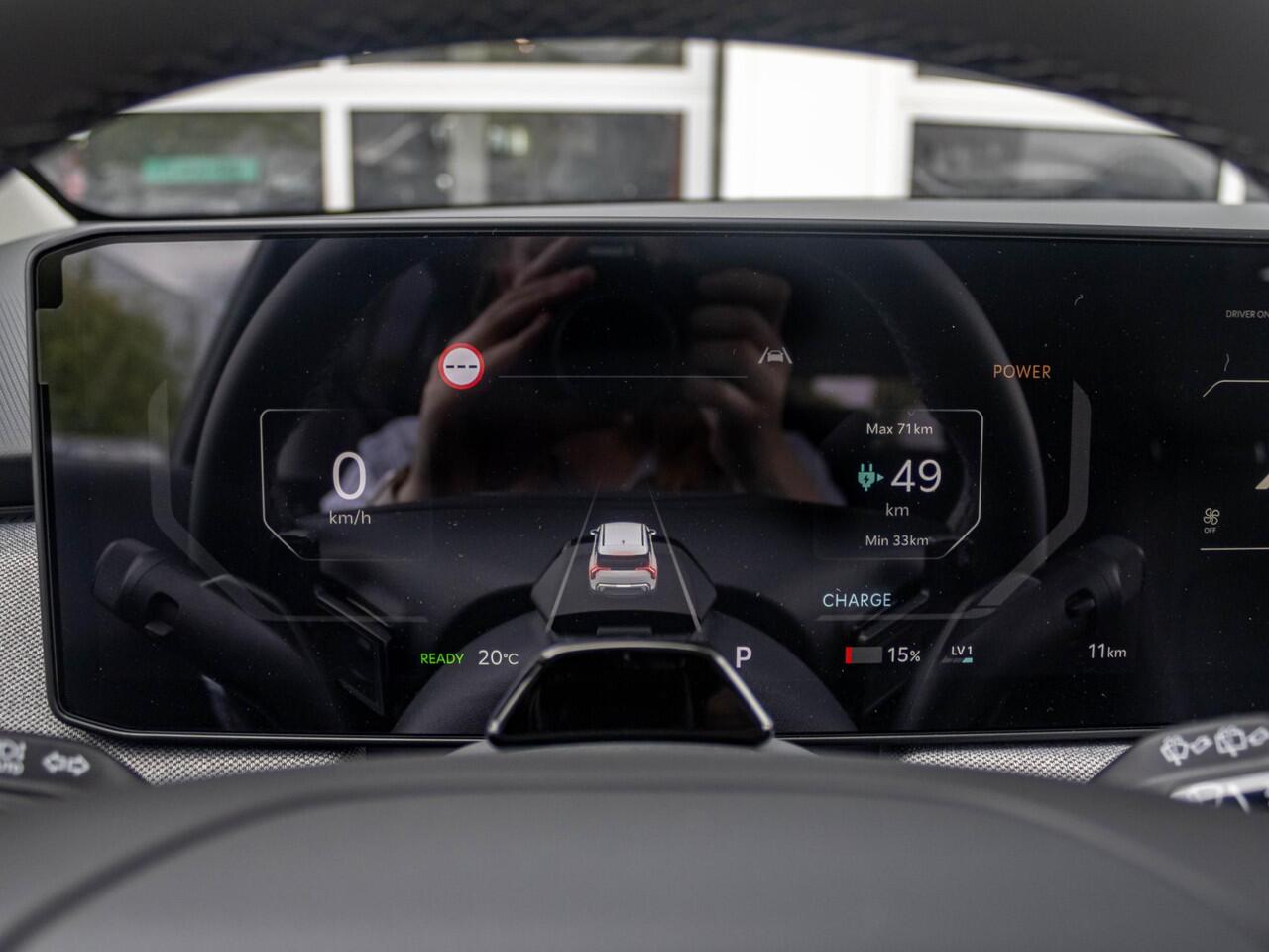 KIA EV3 Plus Advanced 58.3 kWh l Uit voorraad leverbaar | 17% Bijtelling l Stoel Stuurverwarming l Glazen Schuif/kantel dak