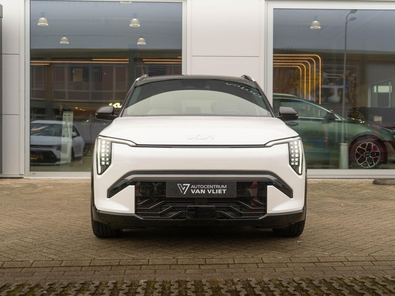 KIA EV3 GT-PlusLine 81.4 kWh | OP VOORRAAD | DIRECT RIJDEN | 360 graden camera | Stoelventilatie |