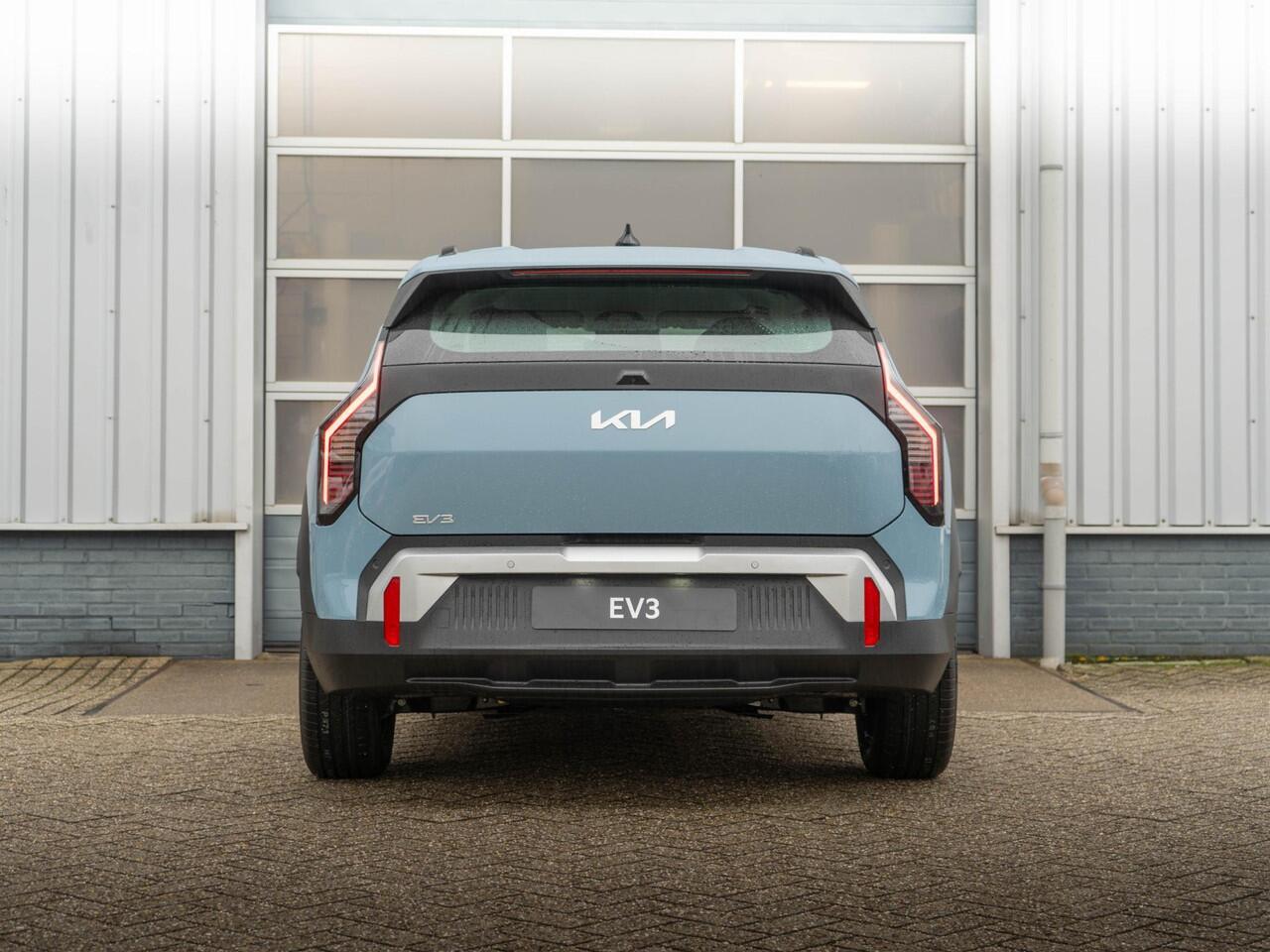 KIA EV3 Plus 81.4 kWh | Op VOOORRAAD DIRECT LEVERBAAR | Stoel en stuurverwarming | Dodehoek assistentie |