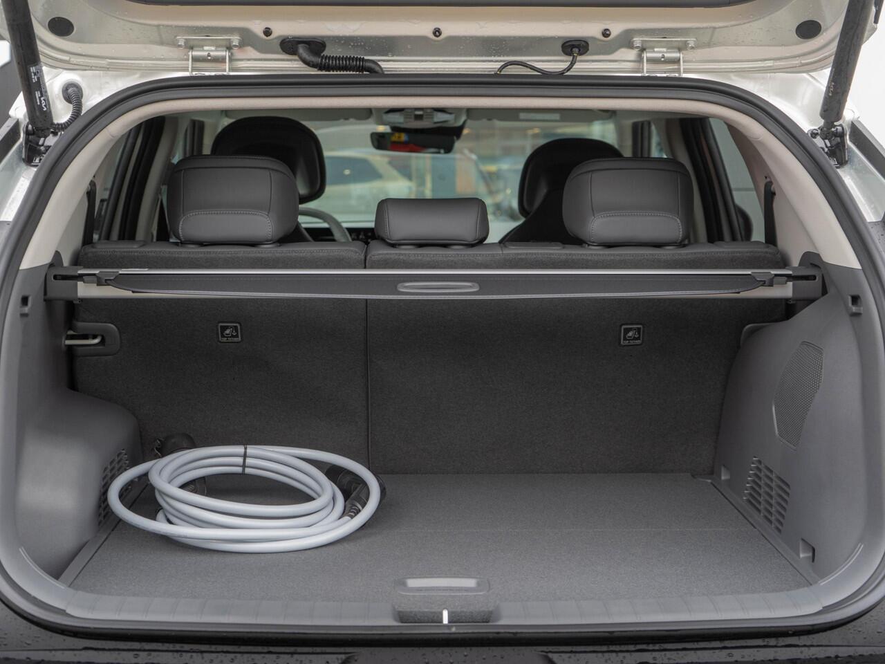 KIA EV3 Plus Advanced 58.3 kWh | OP VOORRAAD | Schuifkanteldak | Harman en kardon | Dode hoek assistentie |