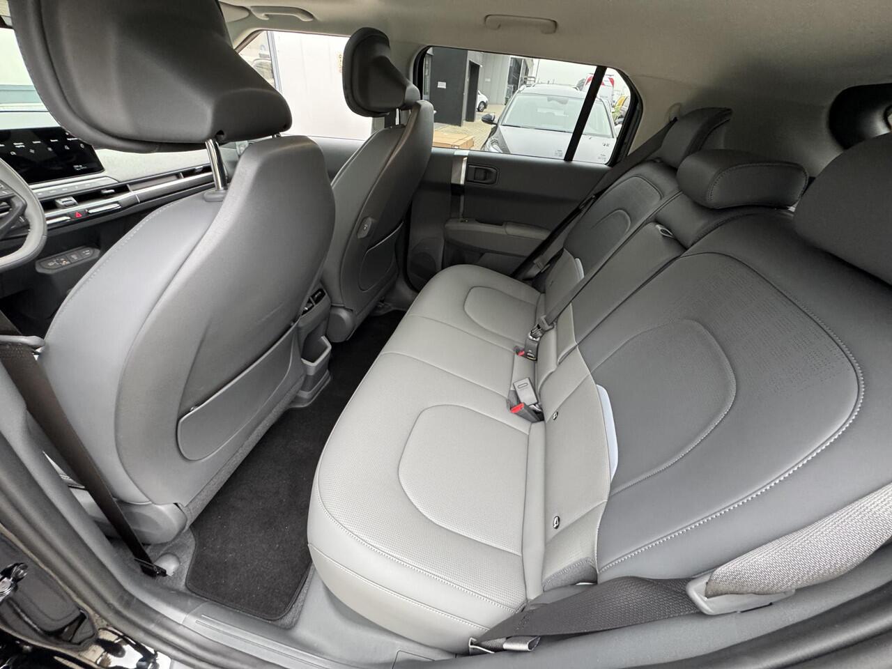 KIA EV3 Plus Advanced 58.3 kWh | Schuif/kantel dak | Elektrische bestuurderstoel | Harman Kardon | Keyless