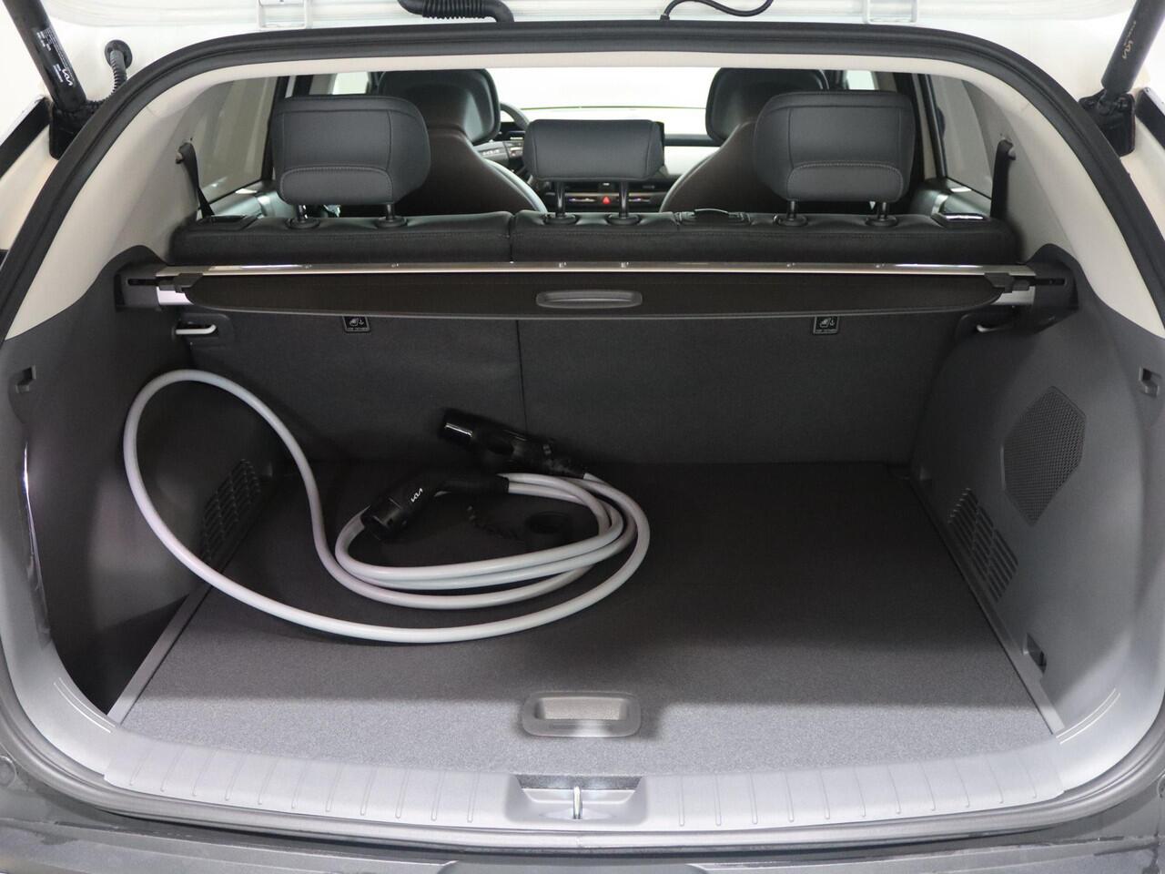 KIA EV3 Plus Advanced 81.4 kWh Snel leverbaar| Schuif/kanteldak | Harman Kardon | Camera | Keyless