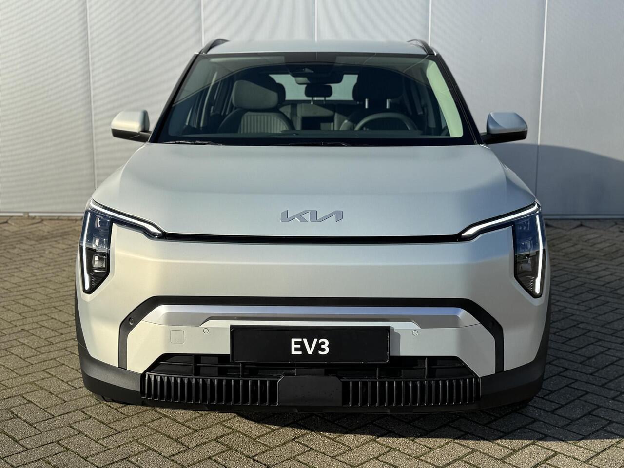 KIA EV3 Air 81.4 kWh | Snel Leverbaar | Camera | Keyless |