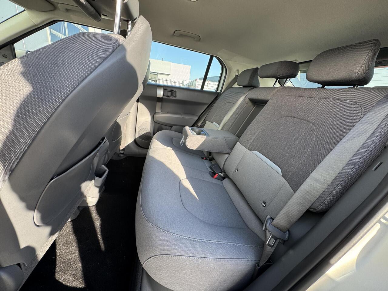 KIA EV3 Air 81.4 kWh | Snel Leverbaar | Camera | Keyless |