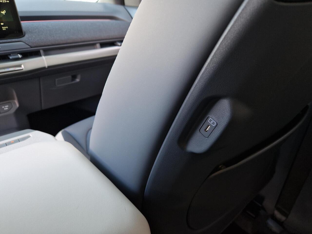 KIA EV3 GT-PlusLine 81.4 kWh | Dodehoek Camera | Stoelventilatie | HUD | 360 Camera |