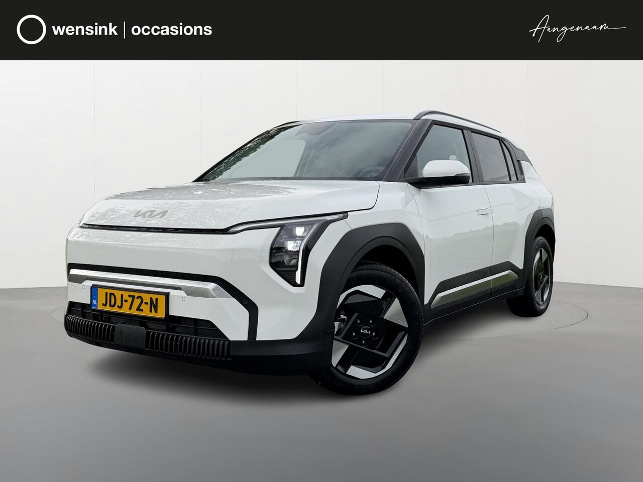 KIA EV3 Plus 81.4 kWh | SOH 100% | Trekhaak | Camera | LED | Navigatie | Apple CarPlay/Android Auto | Rijbaanassistentie | Adaptieve Cruise Control | Smart-Key |