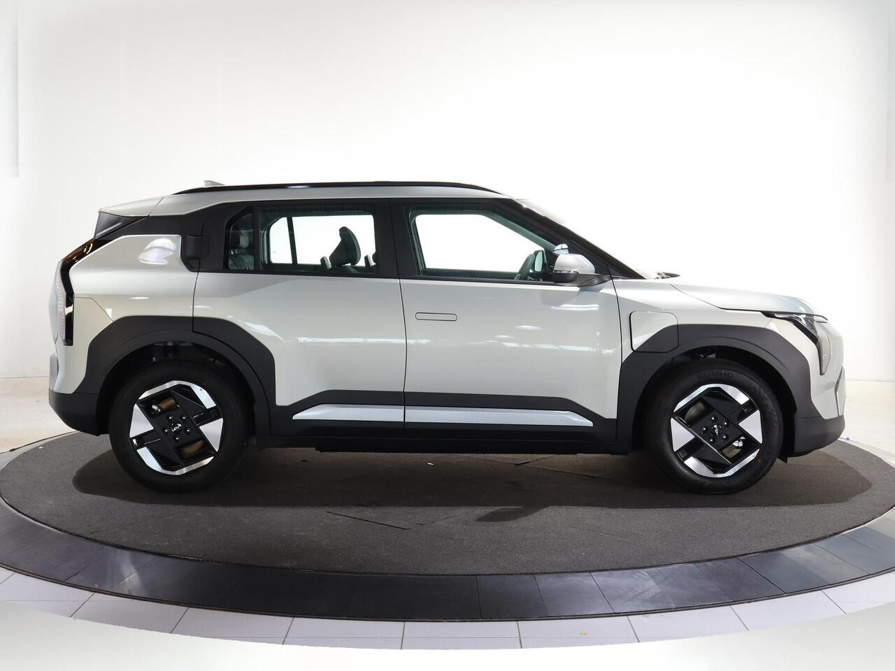 KIA EV3 Air 81.4 kWh | Batterijverwarming | Navigatie | Dual Zone Climate Control | LED-koplampen | Parkeersensoren |