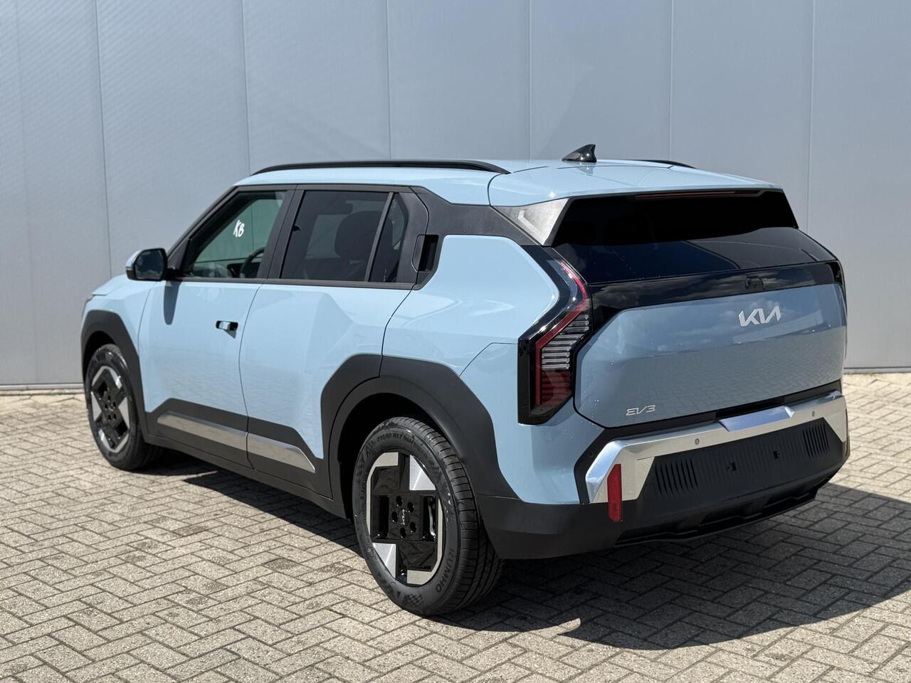 KIA EV3 Plus 58.3 kWh | Privacy Glass | Adaptive Cruise | Stoel- en stuurwielverwarming | Dodehoekassistentie |