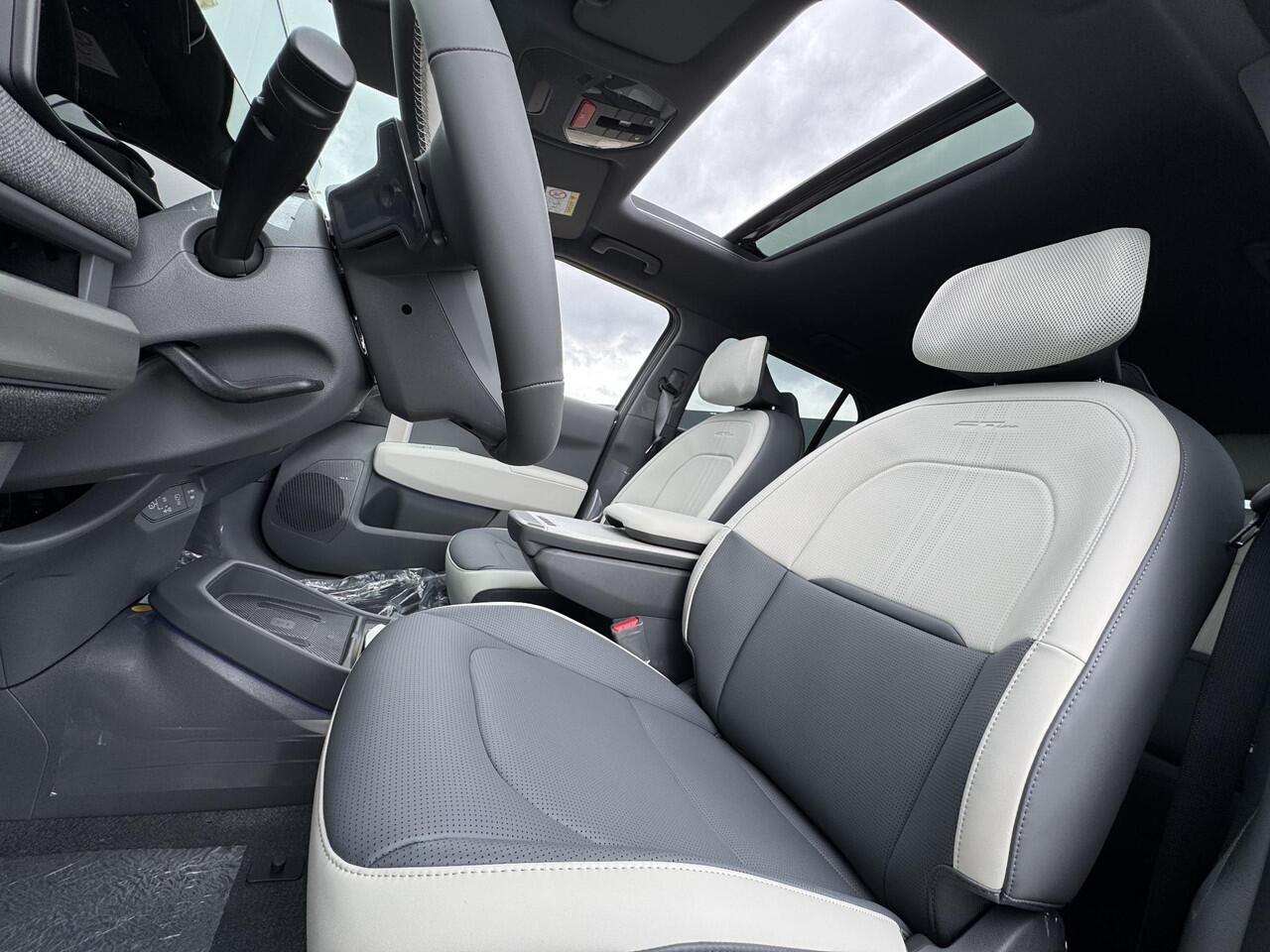 KIA EV3 GT-Line 81.4 kWh | Panoramaschuifdak | Harman Kardon | LED-koplampen | Verwarmbare achterbank | Ambient lighting |