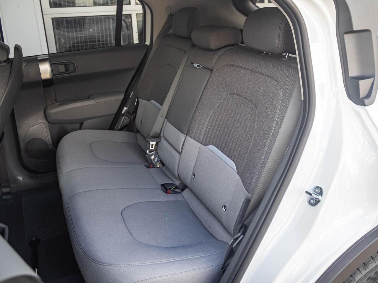 KIA EV3 Plus 81.4 kWh l Uit voorraad leverbaar l 17% Bijtelling | Stoel&Stuurwielverwarming l Dode hoek assistent