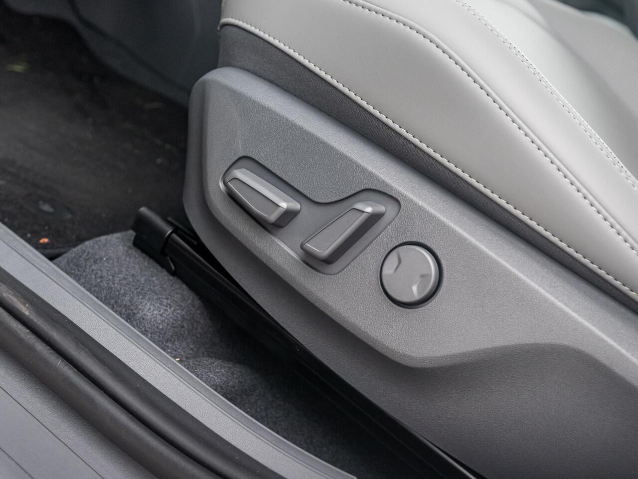 KIA EV3 Plus Advanced 81.4 kWh l DIRECT LEVERBAAR | Schuifkanteldak | Harman en kardon | 17% bijtelling