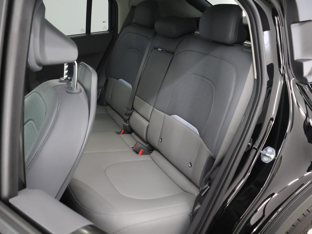 KIA EV3 Plus Advanced 58.3 kWh | SOH 99% | Panoramadak | Harman / Kardon | Dodehoekdetectie | Elektr. Achterklep | Stoel/Stuurverwarming |