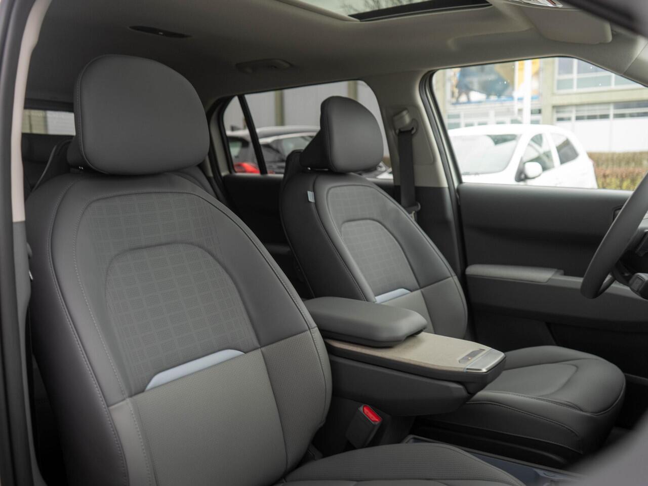 KIA EV3 Plus Advanced 81.4 kWh | Op voorraad | Schuifkanteldak | Stoel en stuurverwarming |