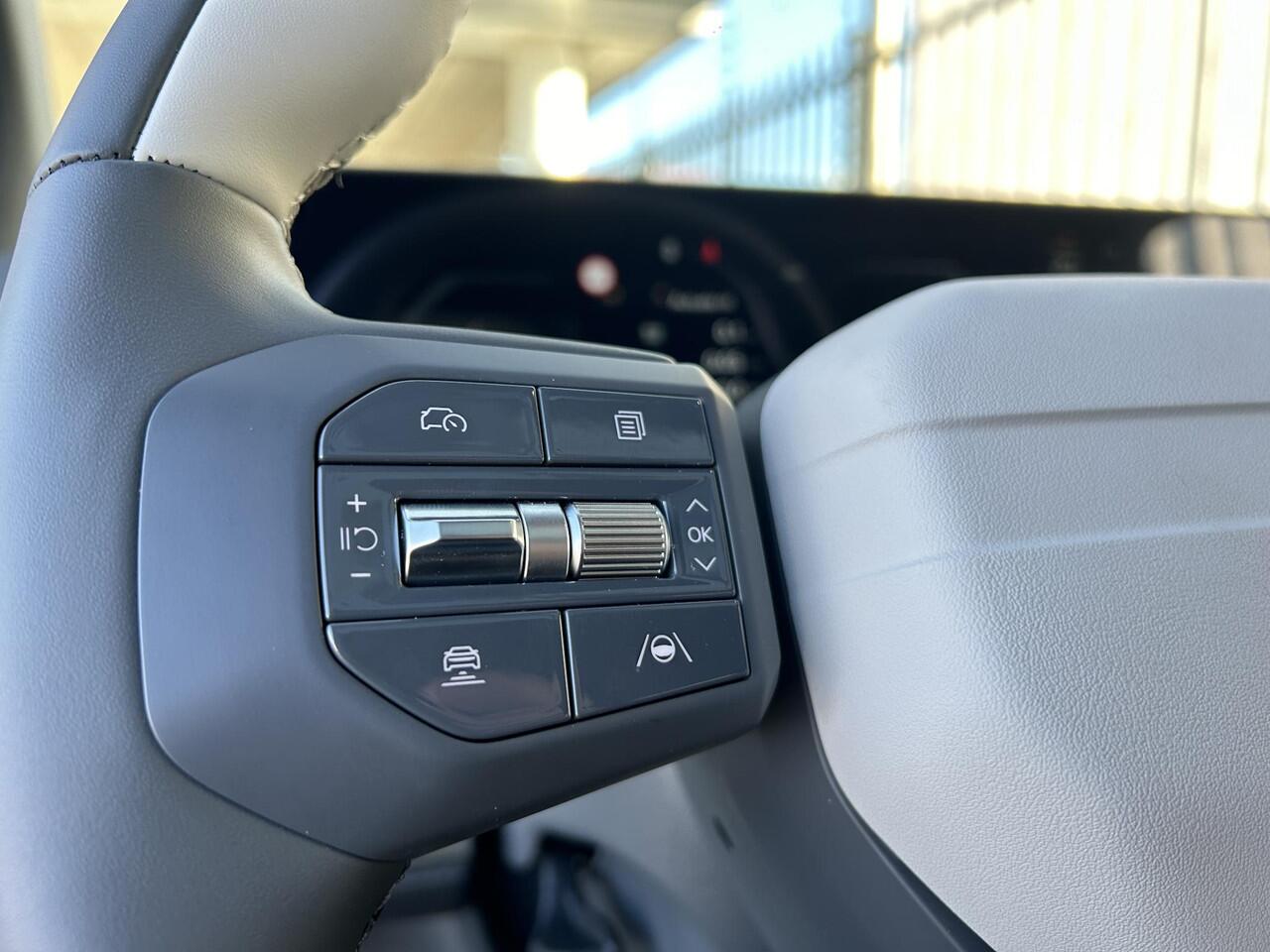 KIA EV3 GT-Line 81.4 kWh | Stoelverwarming Voor & Achter | Cruise | Camera | Sensoren | Navi | Apple Carplay & Android Auto | Key-Less |