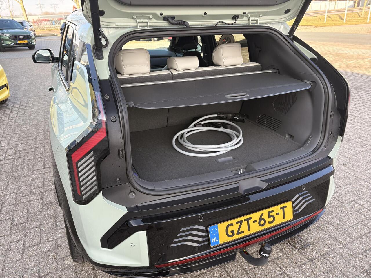 KIA EV3 GT-Line 81.4 kWh 204pk | Afneembare Trekhaak | Panoramadak |