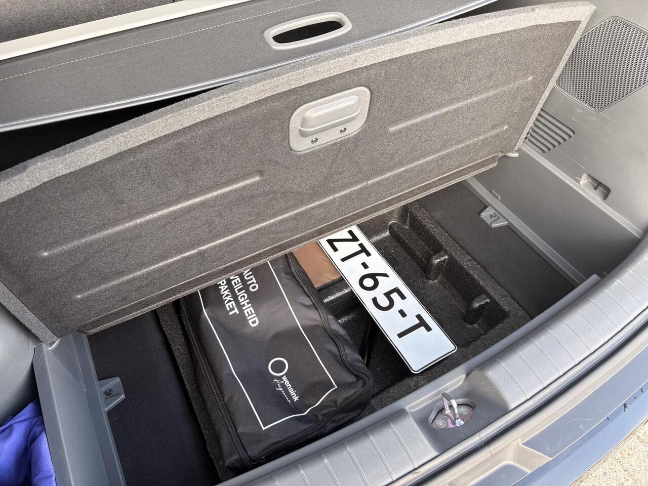 KIA EV3 GT-Line 81.4 kWh 204pk | Afneembare Trekhaak | Panoramadak |