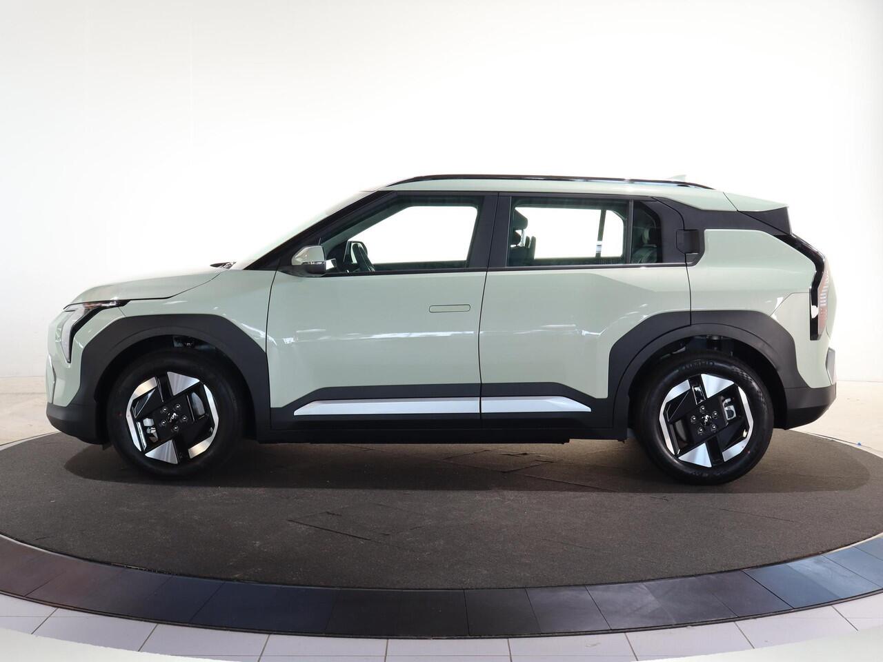 KIA EV3 Air 81.4 kWh | Batterijverwarming | Navigatie | Dual Zone Climate Control | LED-koplampen | Parkeersensoren |