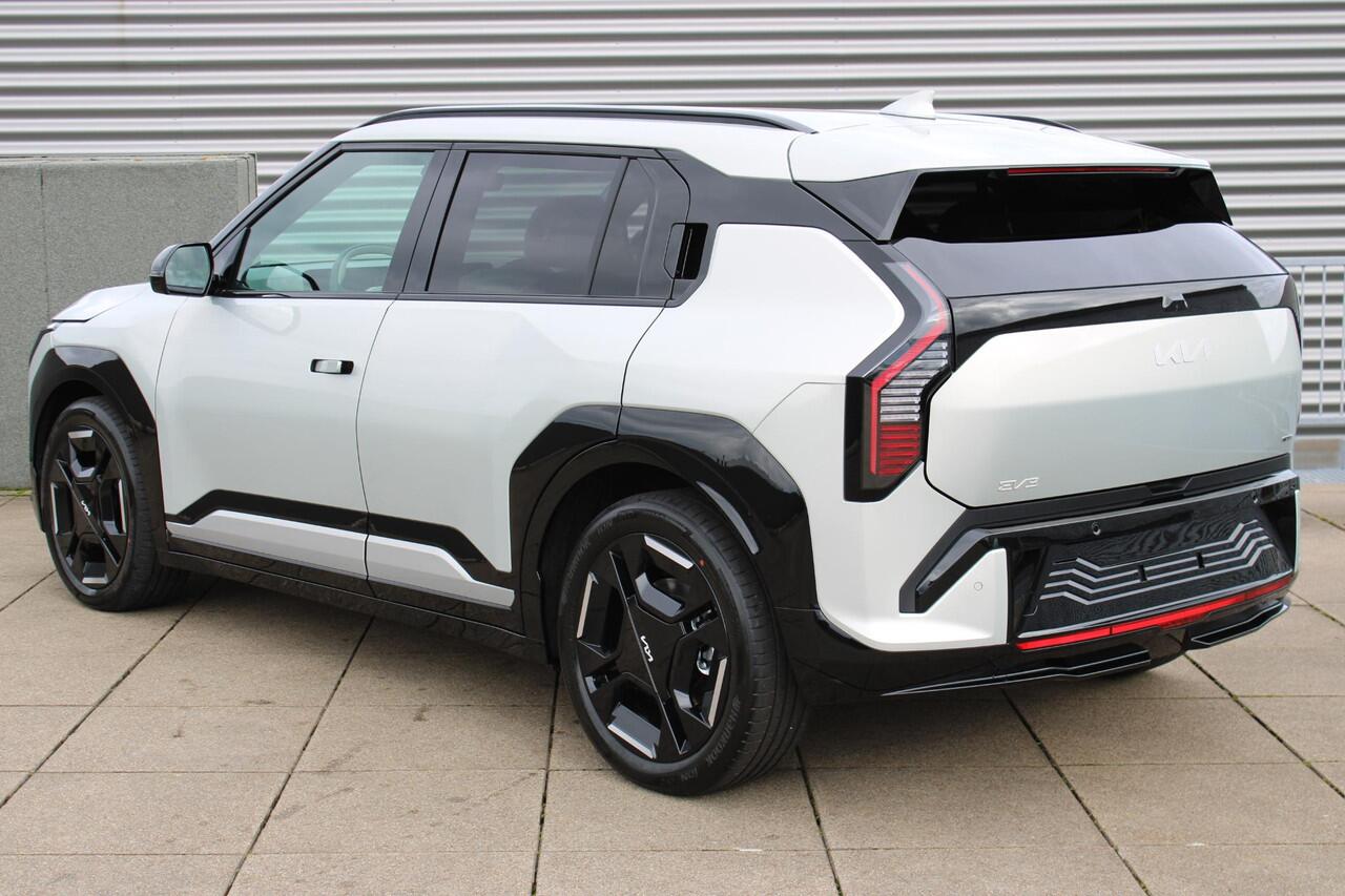 KIA EV3 Diverse uitvoeringen en kleuren leverbaar INFORMEER NAAR BESCHIKBAARHEID VANAF ¤ 36.995,-