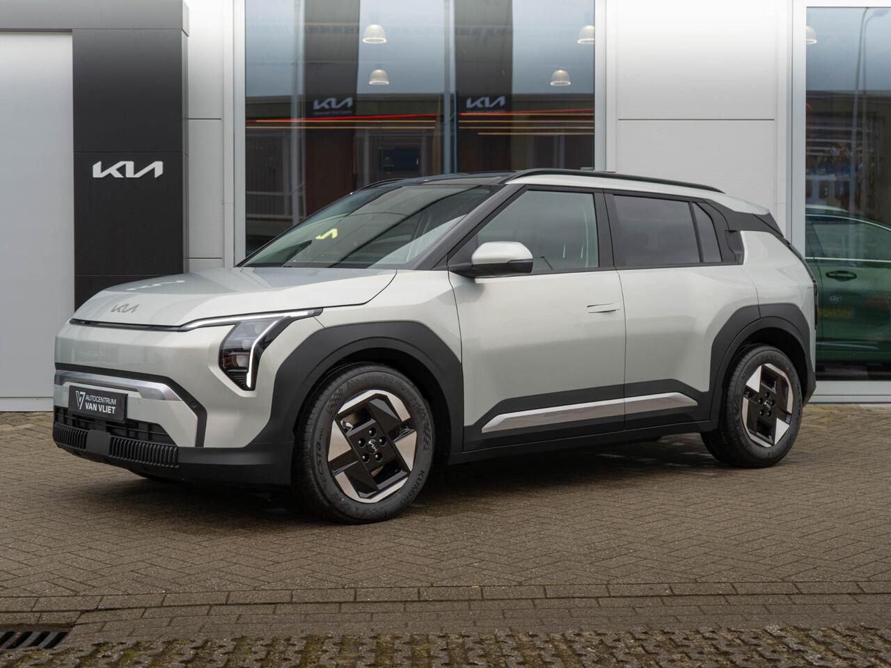 KIA EV3 Plus 81.4 kWh | Stoel en stuurverwarming | Dodehoek assistentie |