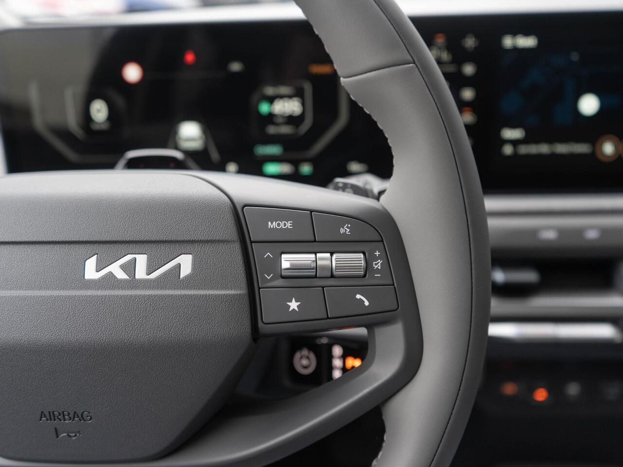 KIA EV3 Plus Advanced 58.3 kWh | Binnenkort beschikbaar | Schuifkanteldak | Stoel en stuurverwarming |