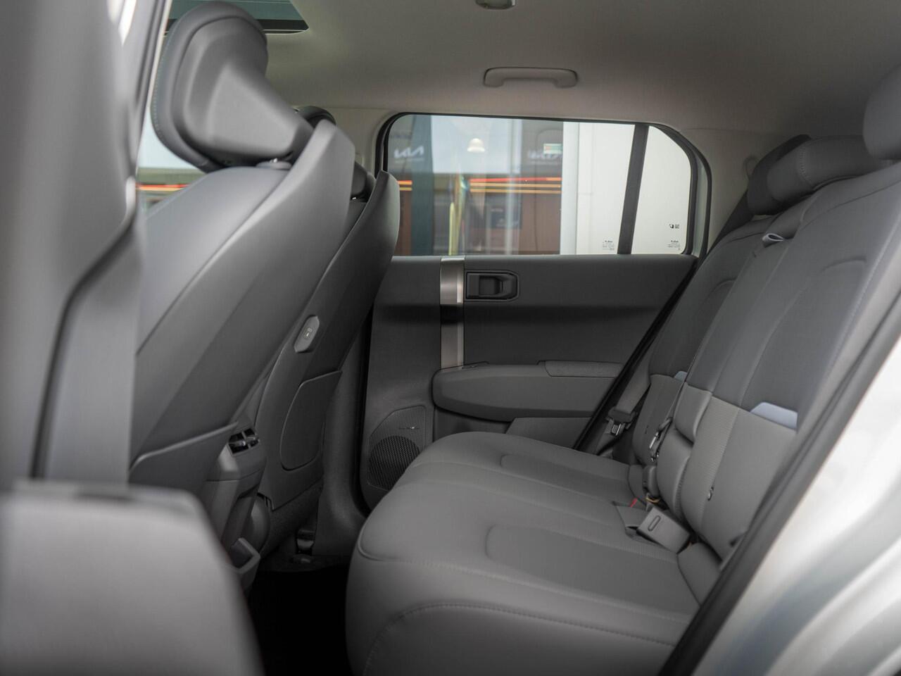 KIA EV3 Plus Advanced 58.3 kWh | Binnenkort beschikbaar | Schuifkanteldak | Stoel en stuurverwarming |