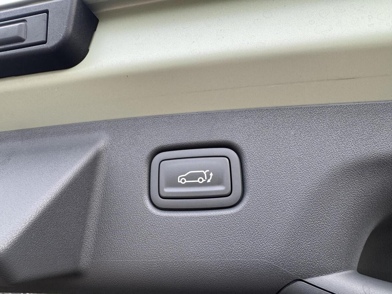 KIA EV3 GT-Line 81.4 kWh Zeer complete Auto, Demo Korting!, Eerste Eigenaar, Schuif/Kanteldak , Lederen bekleding, Enz...