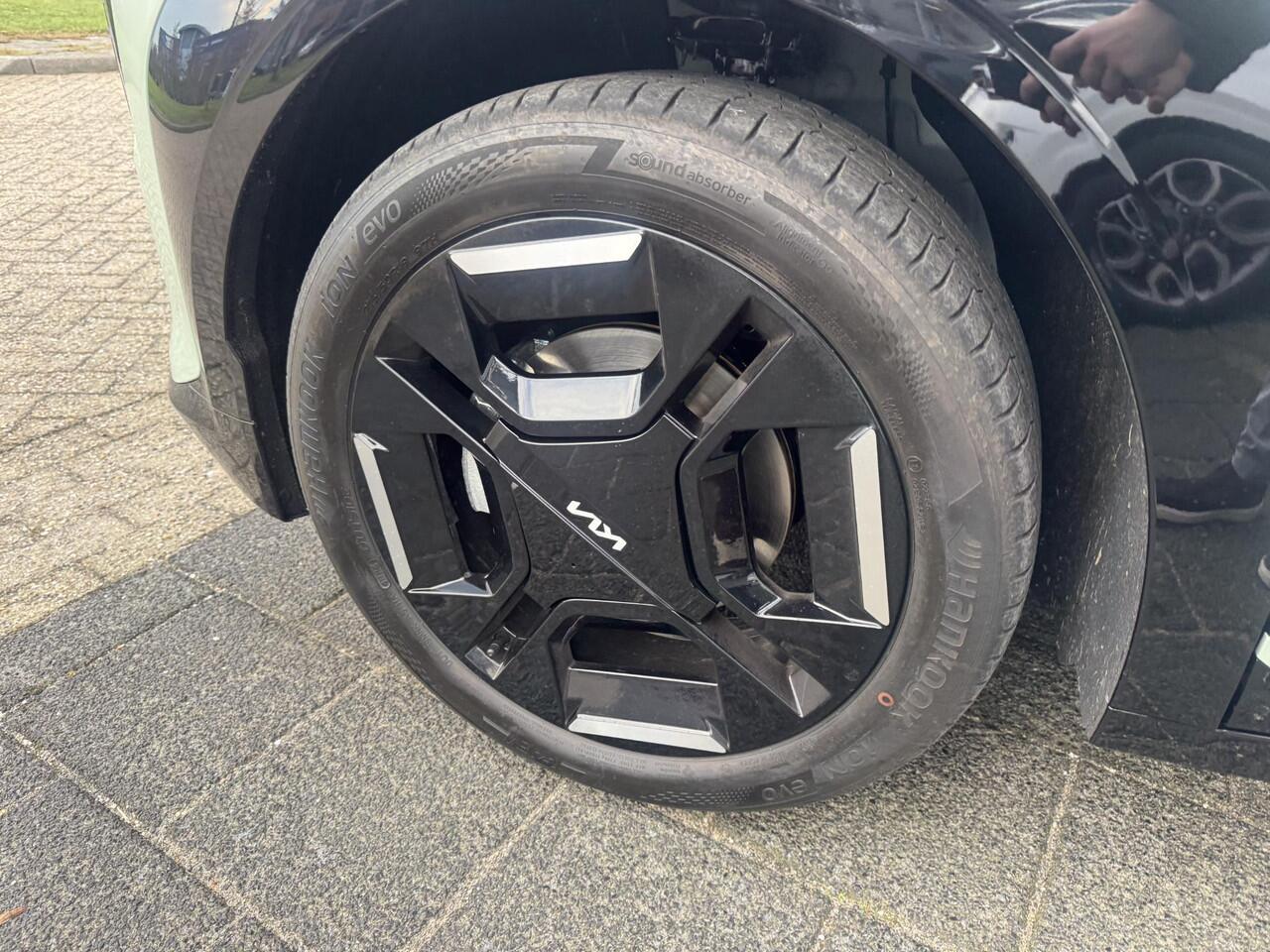 KIA EV3 GT-Line 81.4 kWh Zeer complete Auto, Demo Korting!, Eerste Eigenaar, Schuif/Kanteldak , Lederen bekleding, Enz...