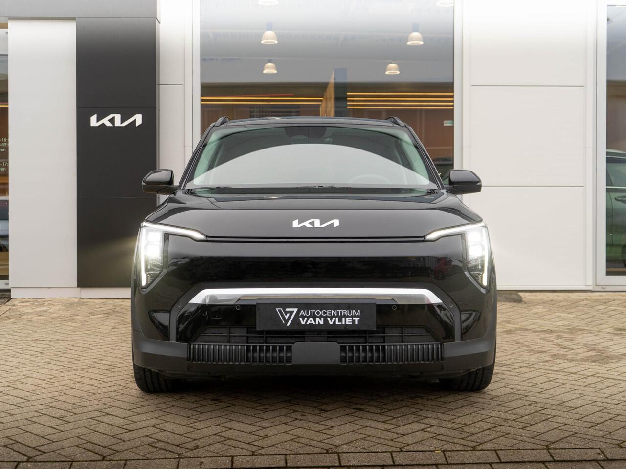 KIA EV3 Plus Advanced 81.4 kWh | Schuifkanteldak | Harman en kardon | Dode hoek assistentie