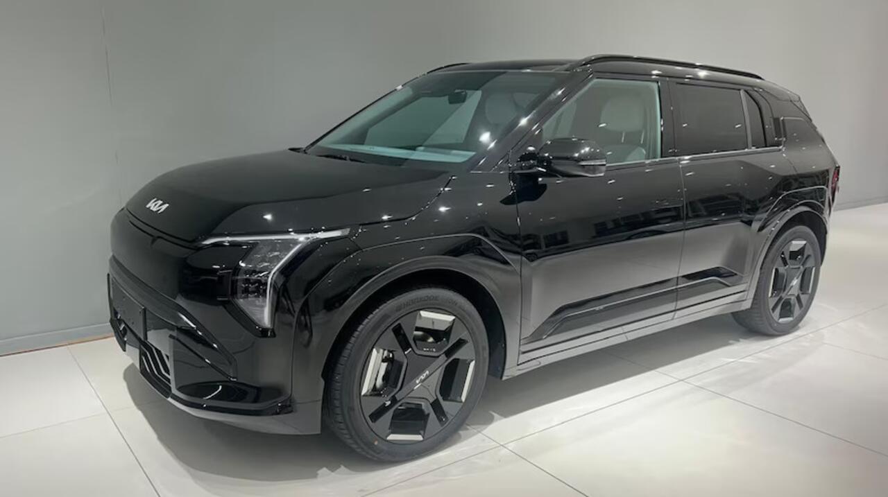 KIA EV3 GT-Line 81.4 kWh Uit voorraad leverbaar, ACTIE! Exclusief bij Kooijman Tiel 0344-611400